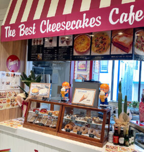 The Best Cheesecakes Cafe 元町店